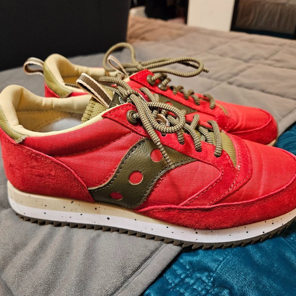 Saucony Jazz 81 Men's 7, Women's 8.5